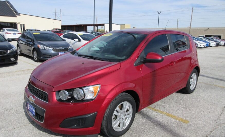 2016 Chevrolet Sonic LT Auto